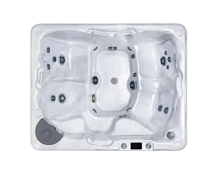 Hot tub with multiple jets