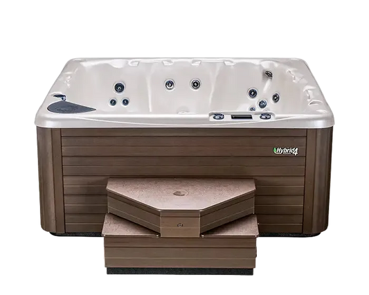 Hot tub with Visible brand logo