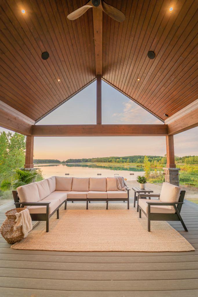 Tofino L Shaped Sectional (With Cushions) - Mazdak Leisure