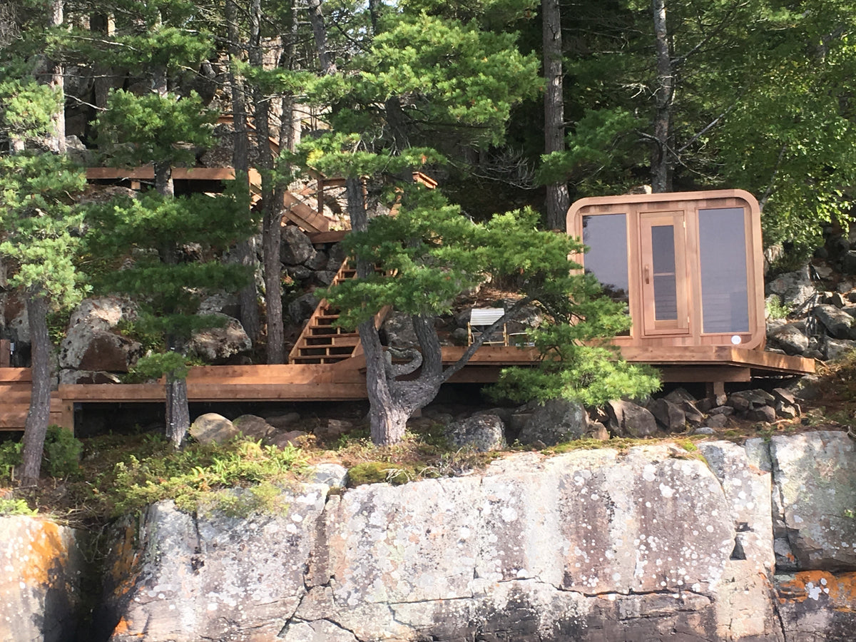 Luna outdoor sauna with panoramic front window