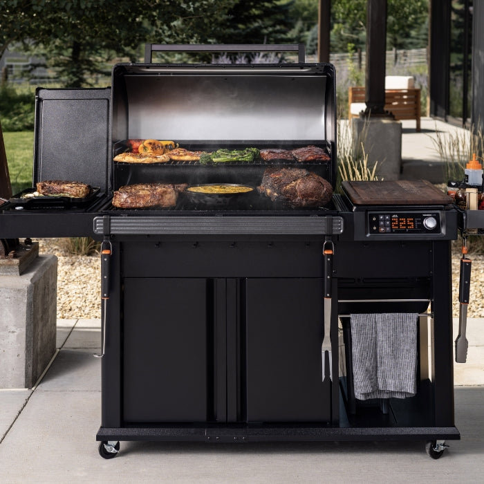 Traeger Woodridge Elite
